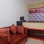 Reddoorz Near Kawasan Bandara Ahmad Yani Semarang 2