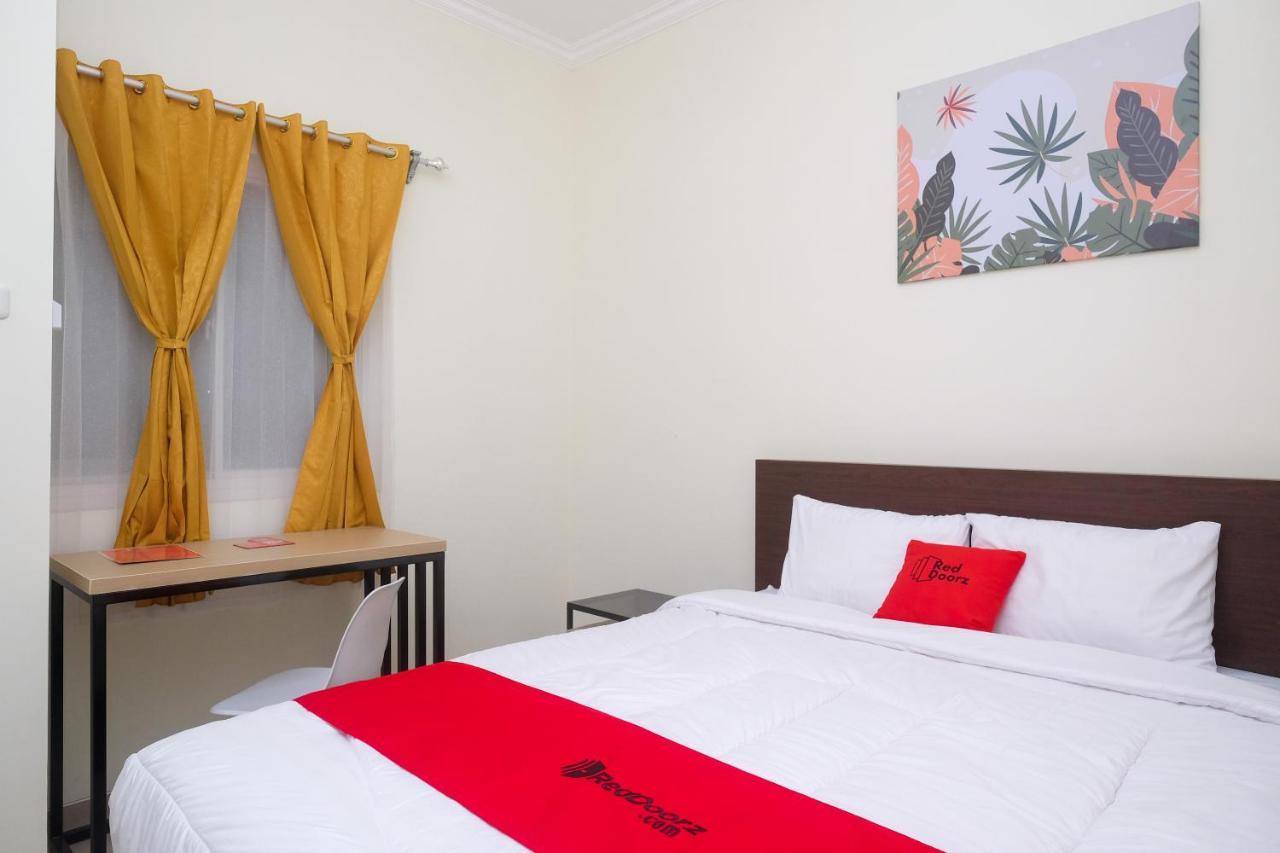 Reddoorz Near Kawasan Bandara Ahmad Yani 2 Hotel Semarang